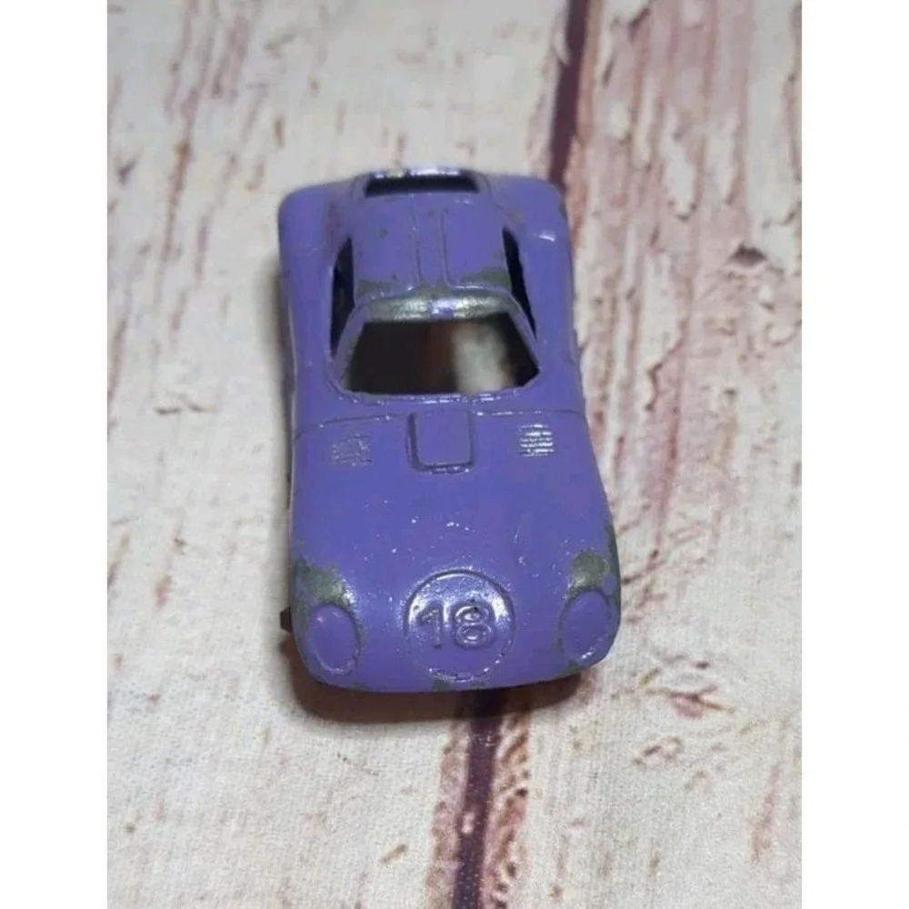 Vintage 1960s Tootsie Toy Cheetah‎ Die Cast Race Car  Purple USA